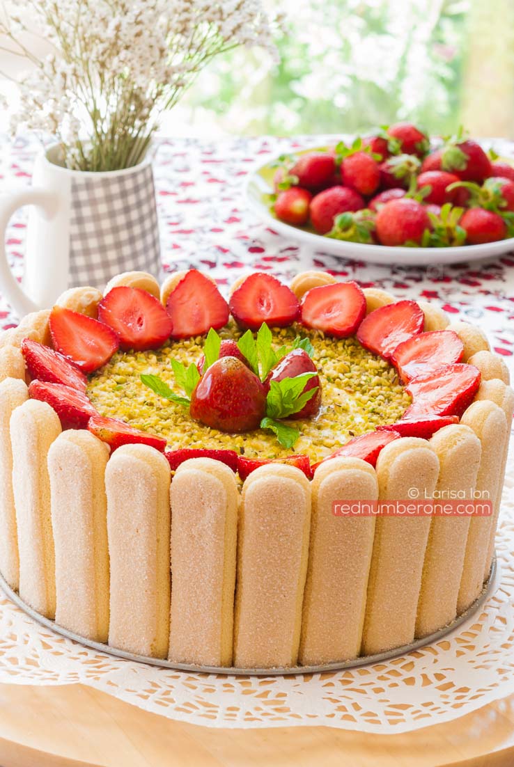 Charlotte cake with strawberry and mango